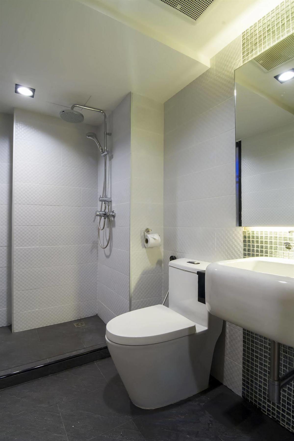 Eleven Avenue Suites Bangkok Eksteriør billede